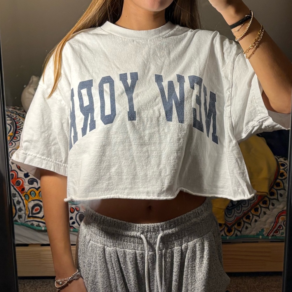 Brandy Melville 'New York' Crop Top